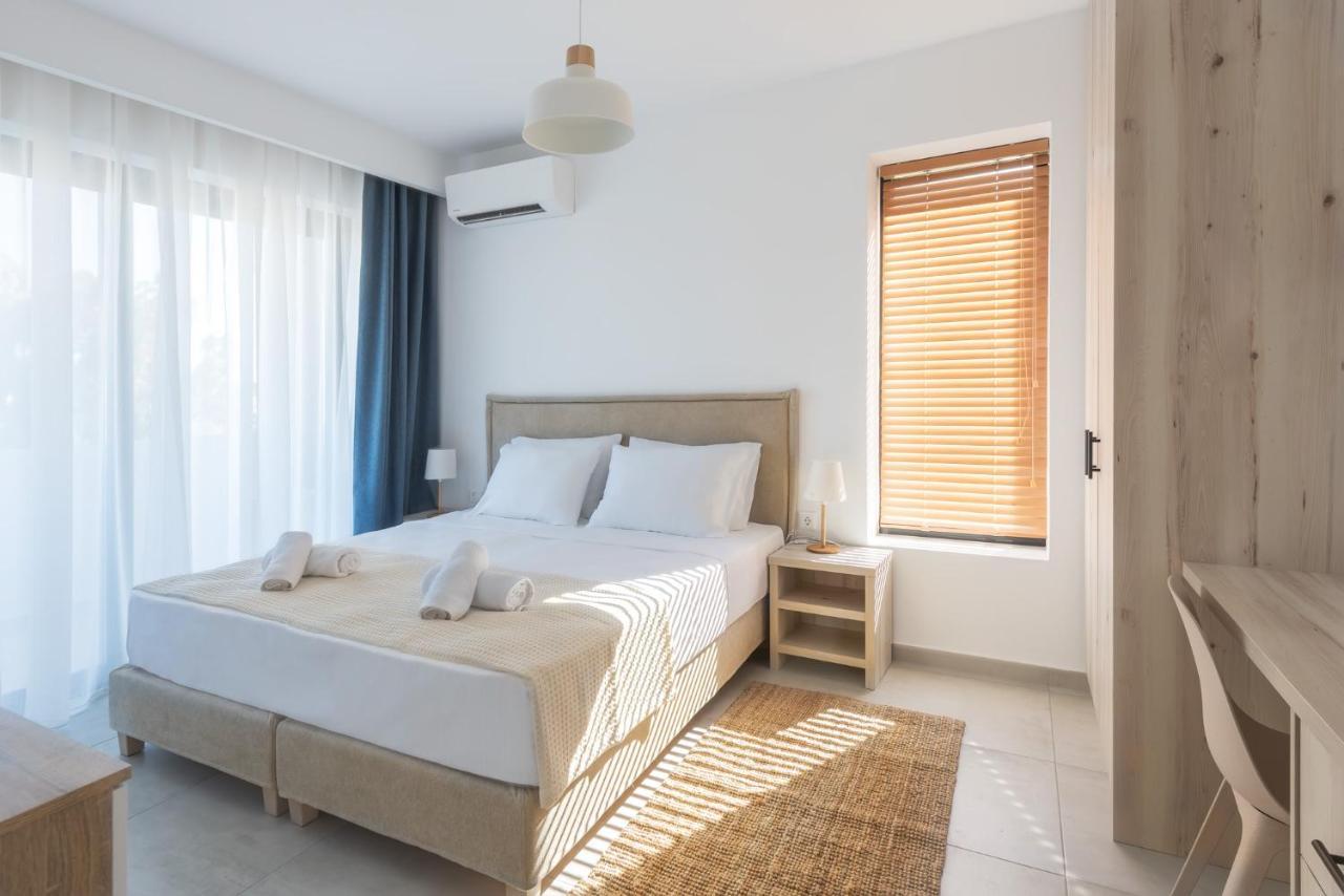 Aquarama Pool Apartments Ixia  Ngoại thất bức ảnh